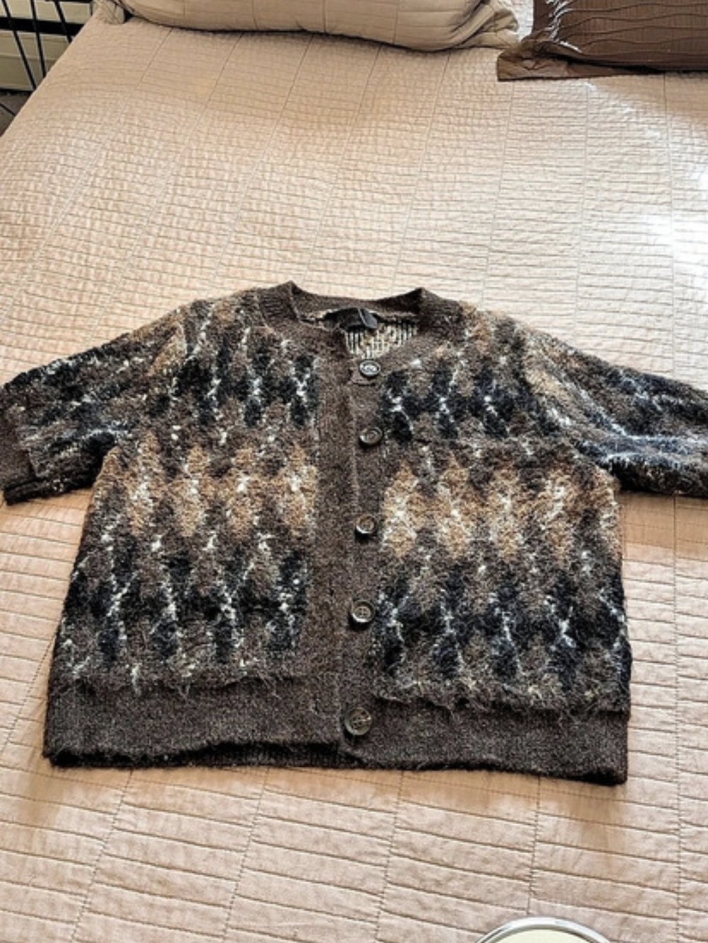 Argyle Print Button-Front Cardigan